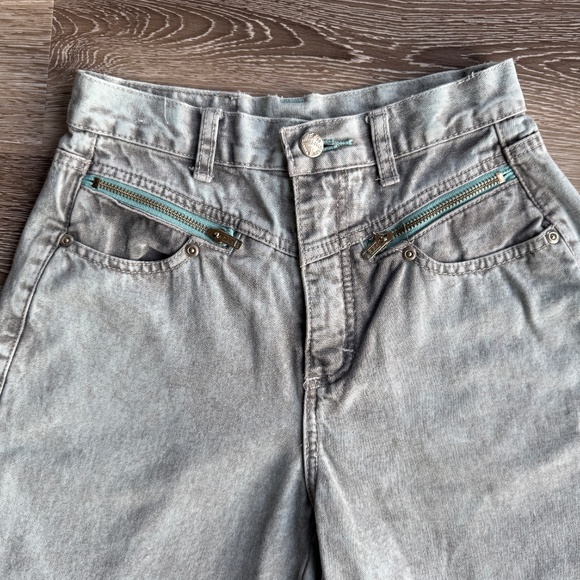 Fabulous Vintage Y2K Acid Wash Denim Jeans - Picture 3 of 9